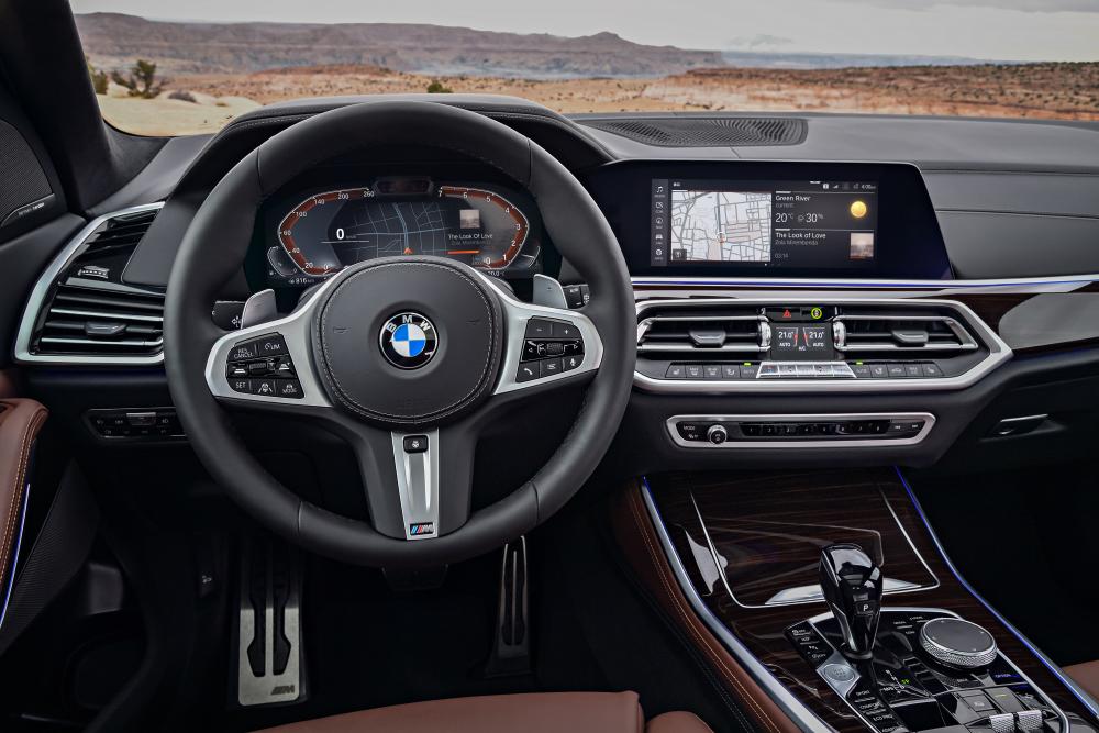 BMW X5 G05 (2018) Кроссовер интерьер