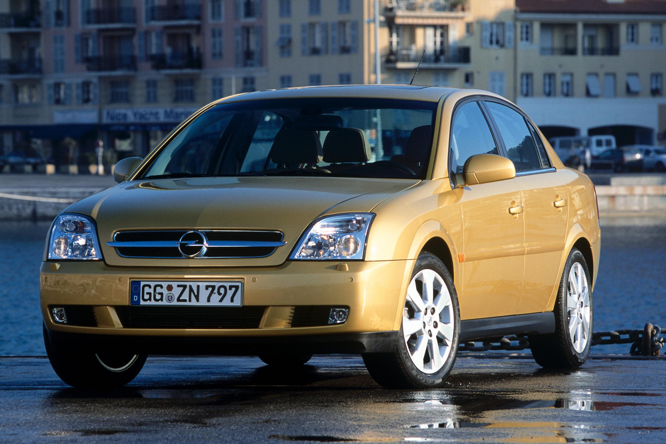 Опель б у москве. Opel Vectra c 2002. Опель Вектра седан 2002. Опель Вектра ц 2002. Opel Vectra c 2002-2005 седан.