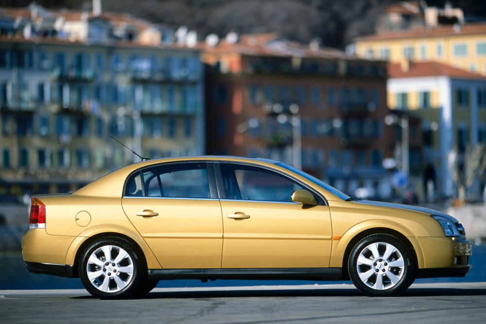 Opel Vectra C (2002-2005) Седан 4-дв.