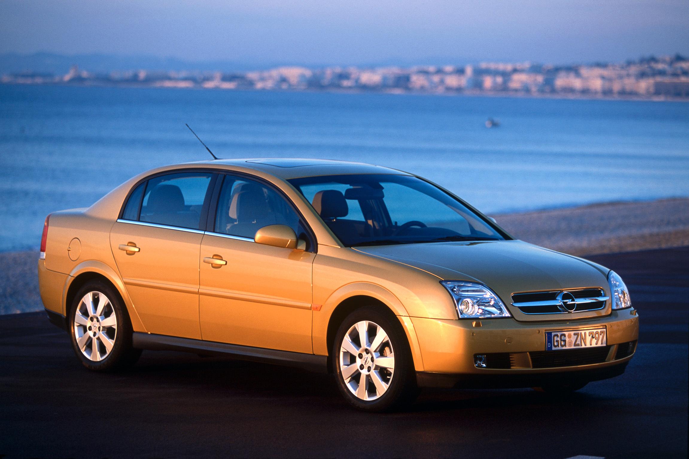 Купить б у opel. Опель Вектра седан 2002. Opel Vectra c 2002-2005 седан. Opel Vectra c 2002. Опель Вектра ц 2002.