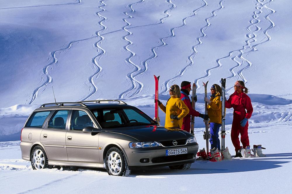 Opel Vectra 2 поколение B [рестайлинг] (1999-2002) Универсал 5-дв.