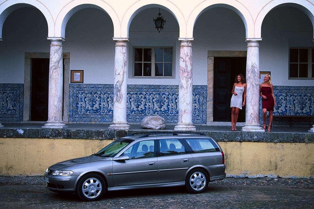 Opel Vectra 2 поколение B [рестайлинг] (1999-2002) Универсал 5-дв.