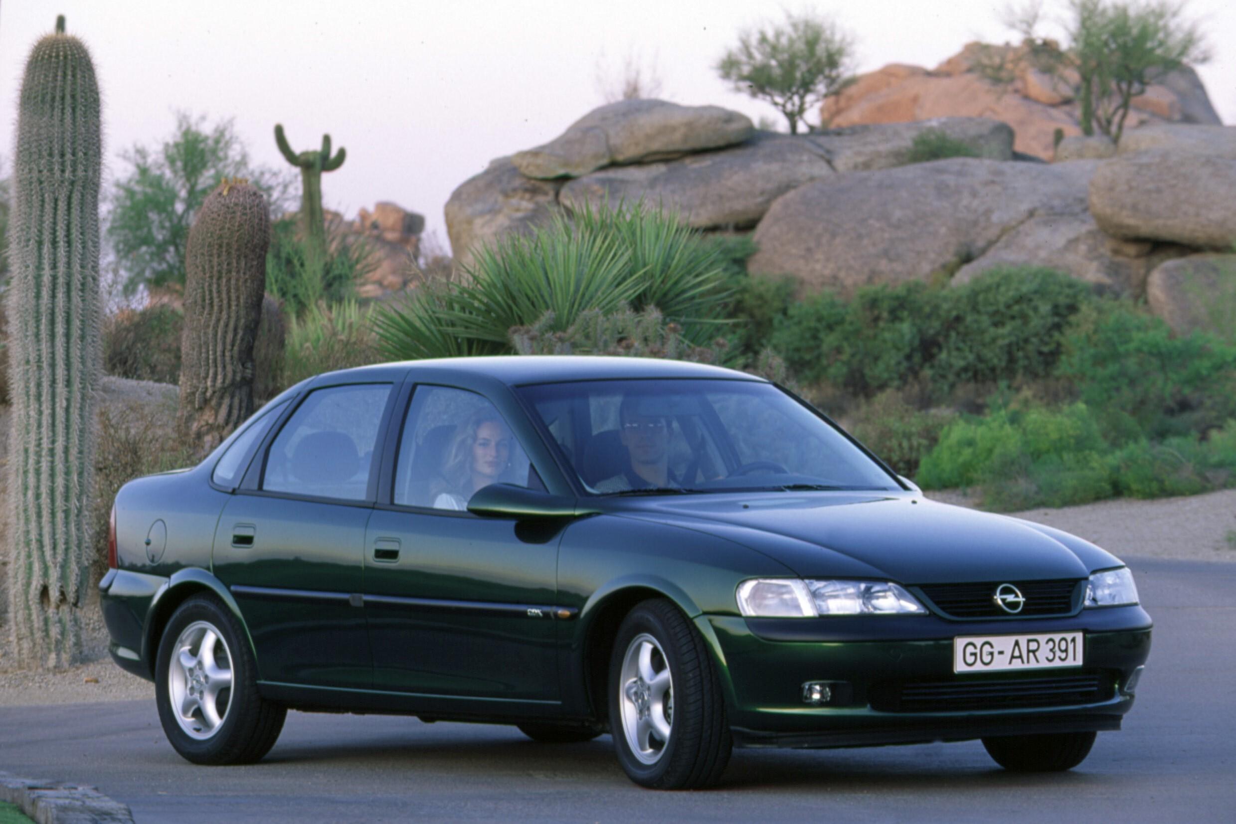 90 98 года. Opel Vectra 1995. Опель Вектра 1995. Опель Вектра 1995 седан. Opel Vectra 1995 2.0.