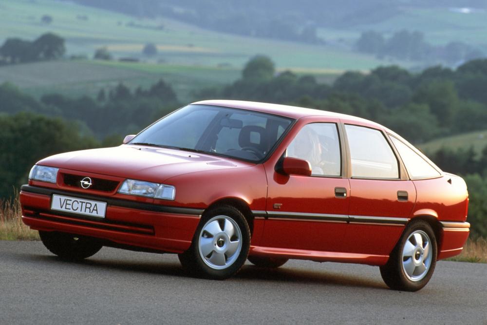 Opel Vectra 1 поколение A (1989-1995) Хетчбэк