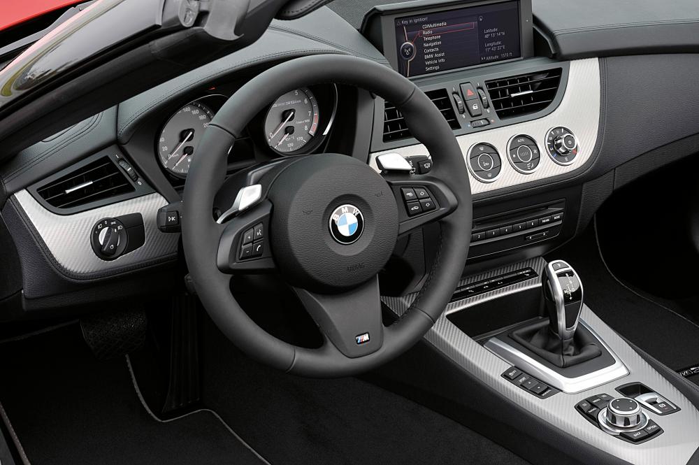 BMW Z4 2 поколение E89 (2009-2013) Родстер интерьер 