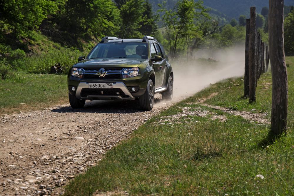 Renault Duster 1 поколение [рестайлинг] (2015) Кроссовер