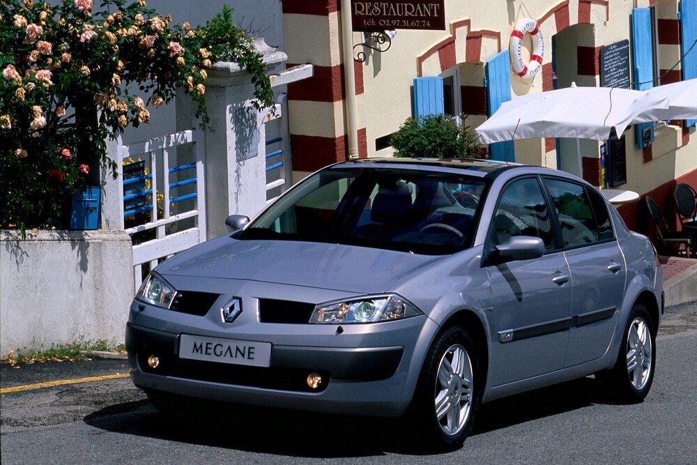 Renault Megane 2 поколение (2003-2006) Седан