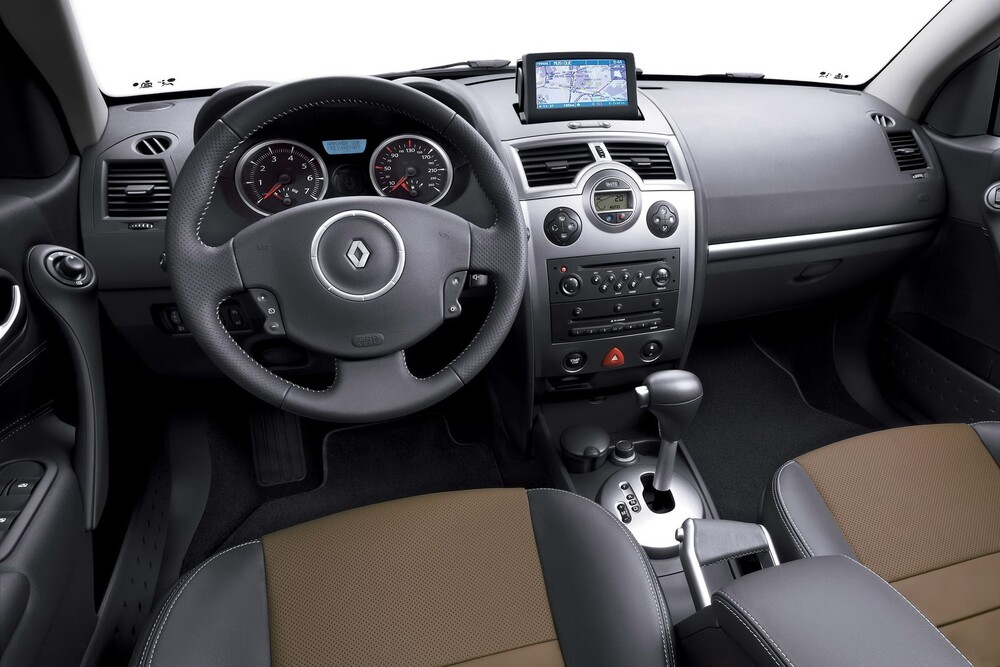 Renault Megane 2 поколение [рестайлинг] (2006-2010) Кабриолет