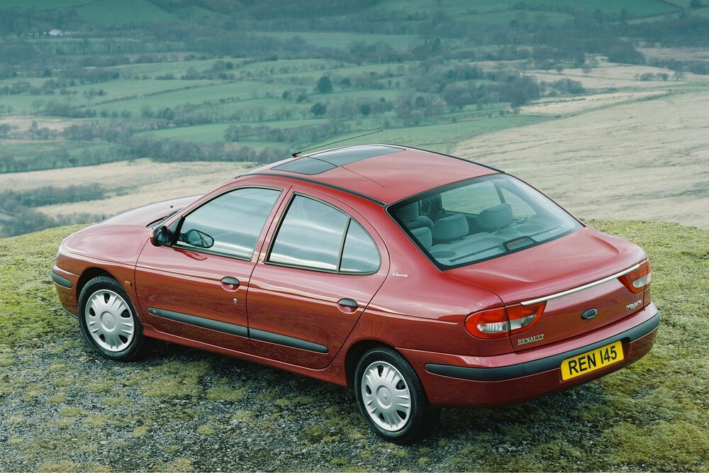 Renault Megane 1 поколение [рестайлинг] (1999-2003) Classic седан