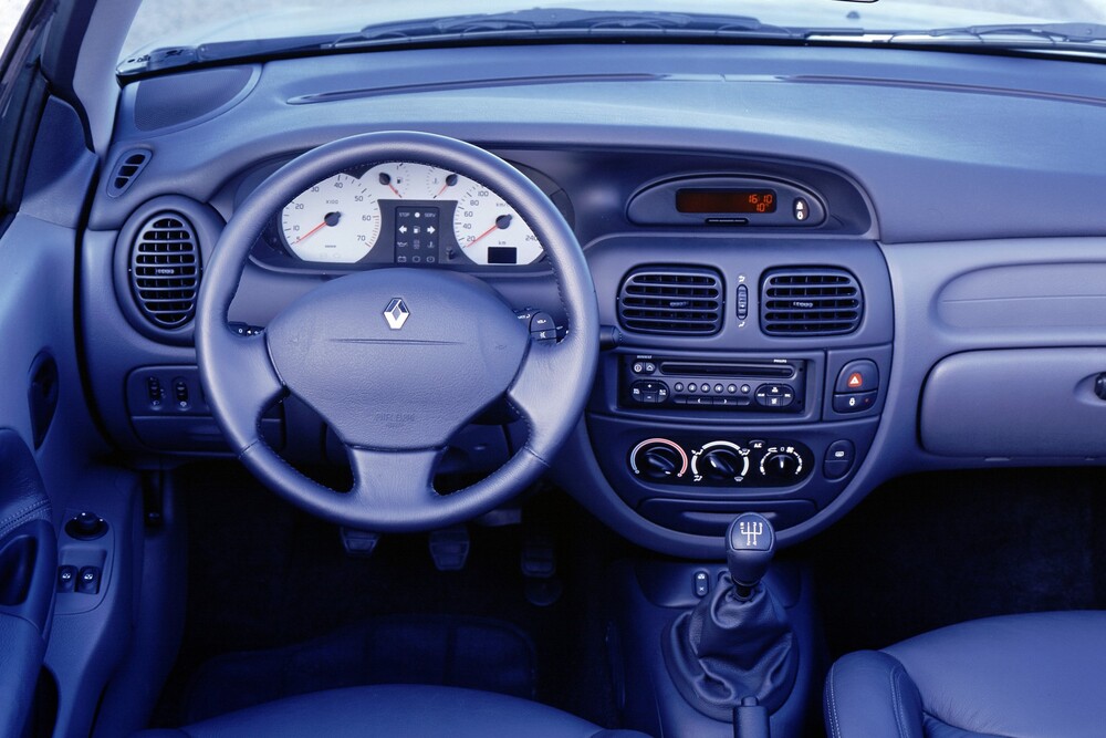 Renault Megane 1 поколение [рестайлинг] (1999-2003) Кабриолет