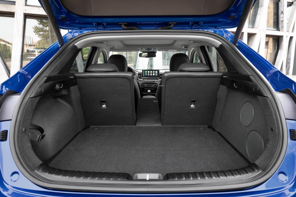 Kia XCeed 1 поколение (2019) Кроссовер интерьер 