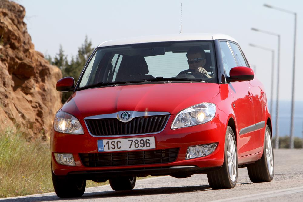 Skoda Fabia 2 поколение 5J [рестайлинг] (2010-2014) Хетчбэк 5-дв.