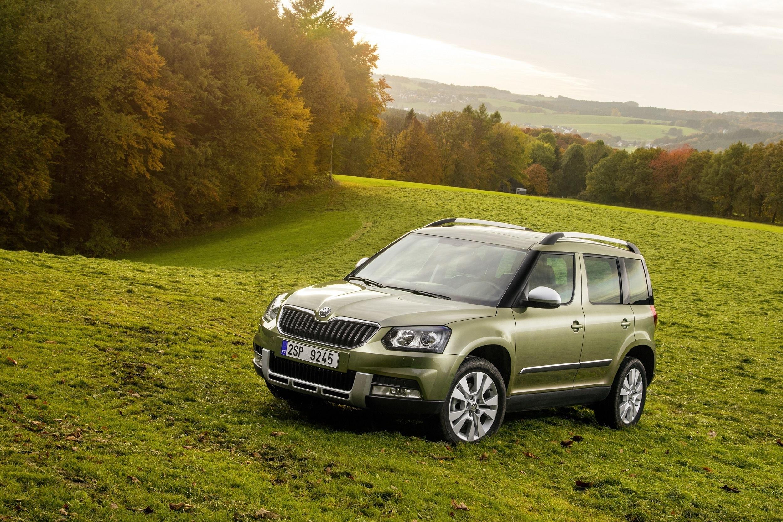 Шкода ели. Шкода Йети. Шкода Йети 2019. Шкода Йети 2020. Skoda Yeti 4k.