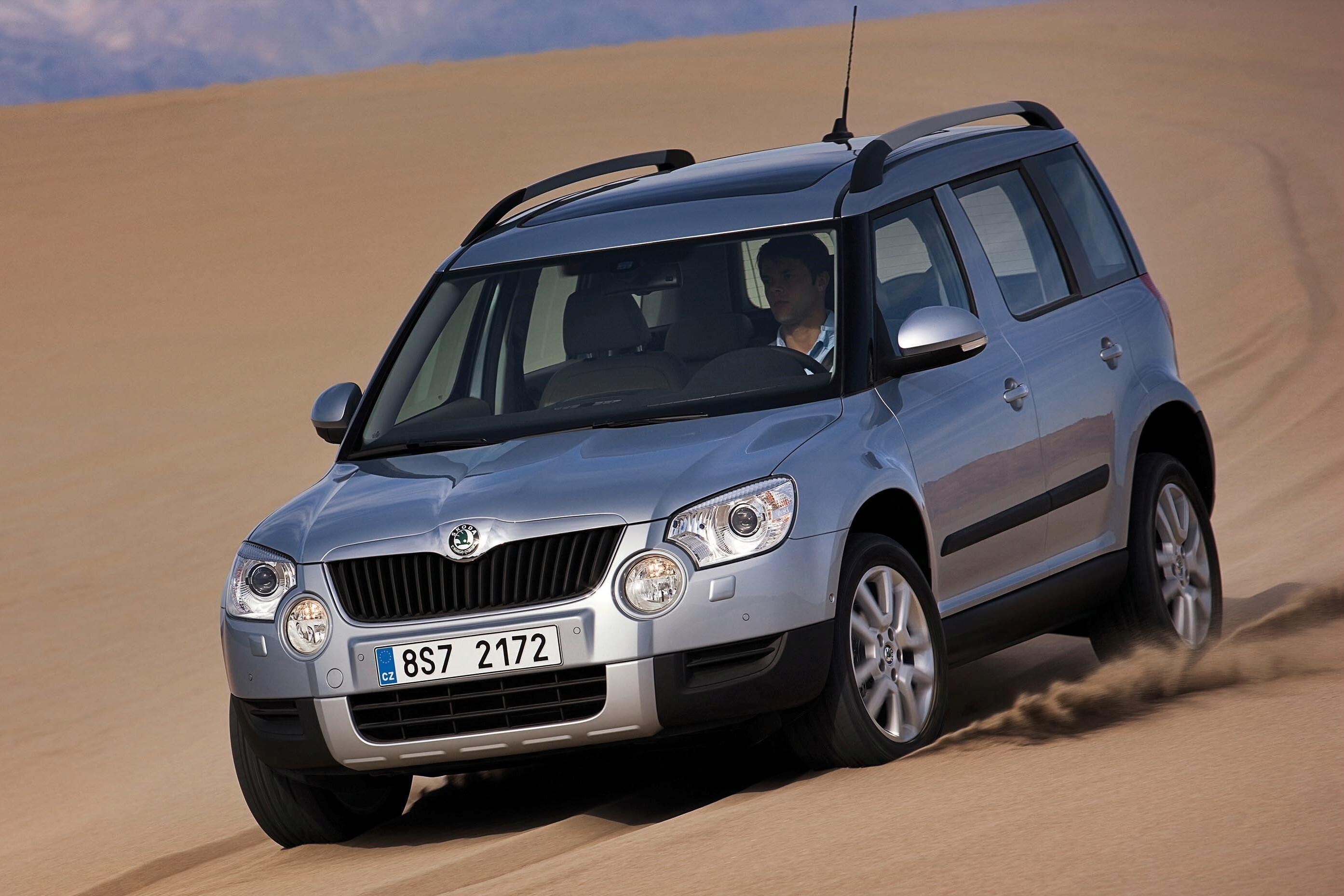 Шкода марки. Шкода Йети 2 поколения. Шкода етти 2009. Skoda Yeti 1.2. Кроссовер Шкода Йети.