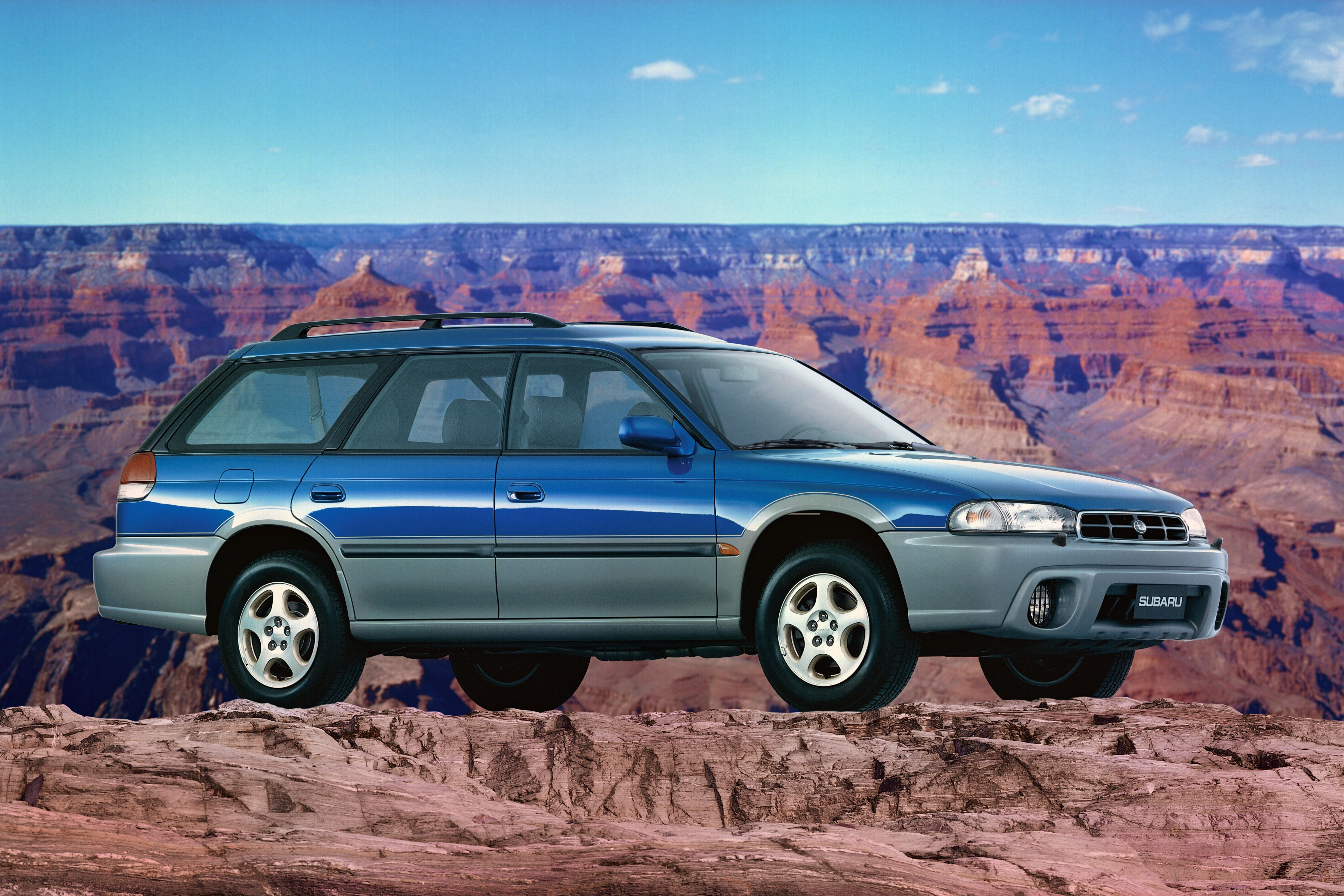 4 вд универсал. Subaru Legacy Outback 1998. Subaru Legacy Outback 1995. Subaru Legacy Outback 2. Subaru Legacy Outback bg 1995.