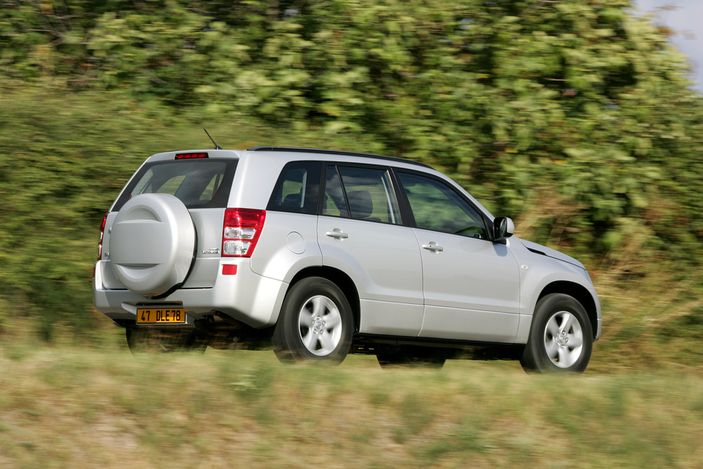 Suzuki Grand Vitara 2 поколение (2005-2012) Кроссовер 5-дв.