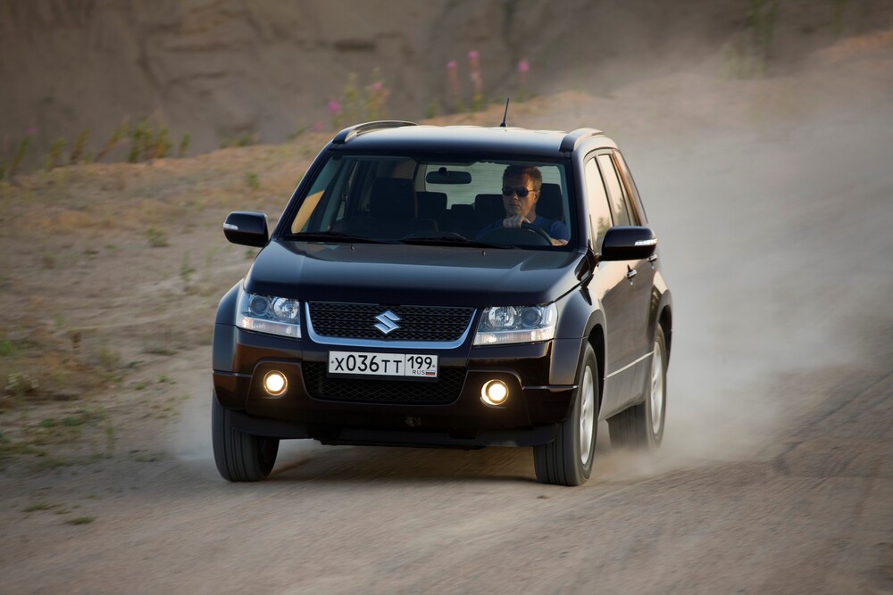 Suzuki Grand Vitara 2 поколение [рестайлинг] (2008-2012) Кроссовер 5-дв.