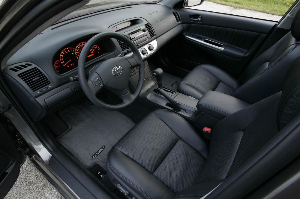 Toyota Camry 5 поколение XV30 [рестайлинг] (2004-2006) Седан интерьер 