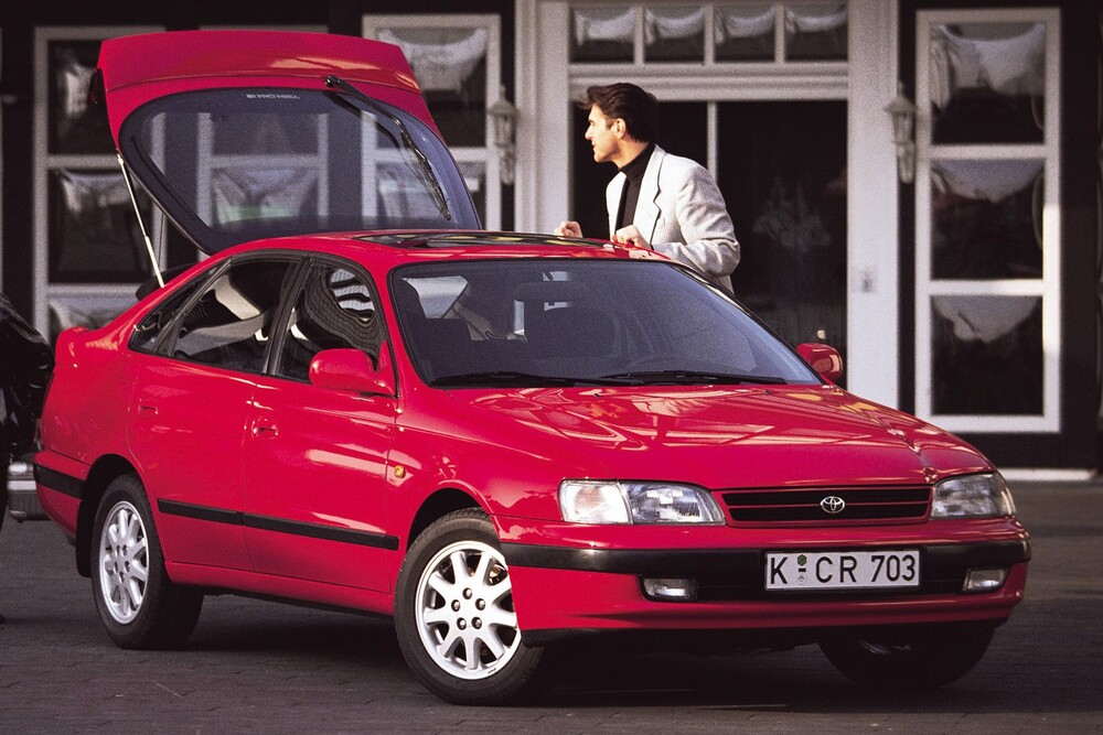 Toyota Carina T190 (1992-1998) E лифтбэк
