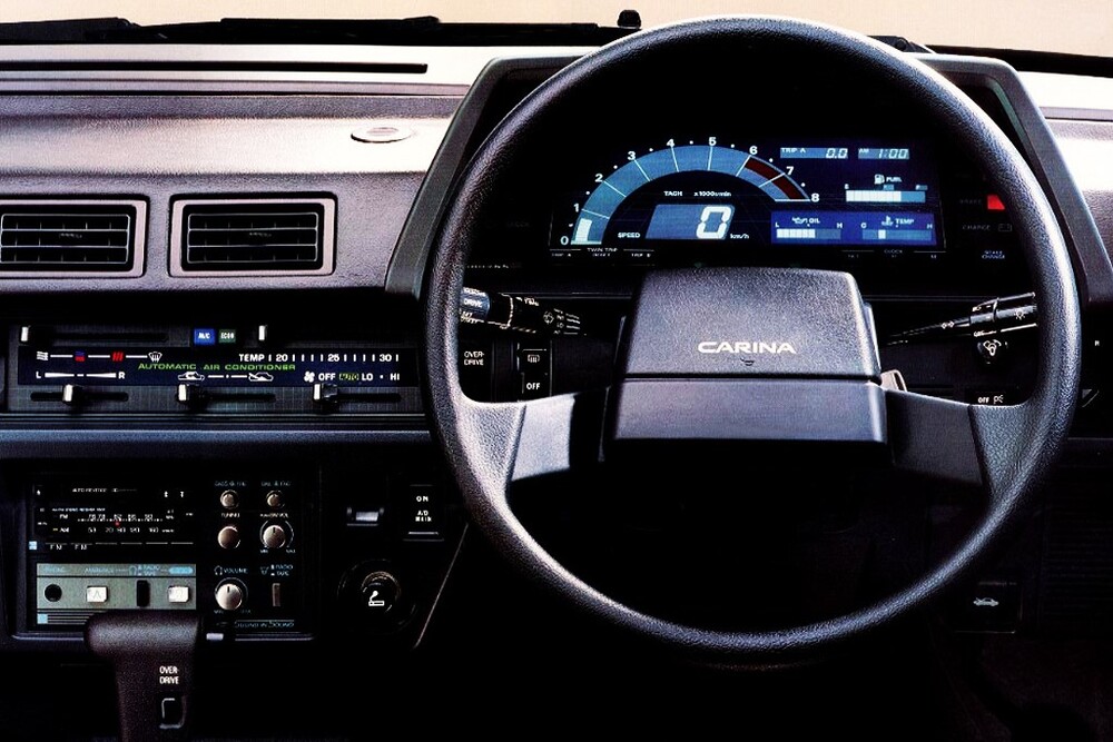 Toyota Carina 8 поколение T150 (1983-1987) JDM седан 4-дв.