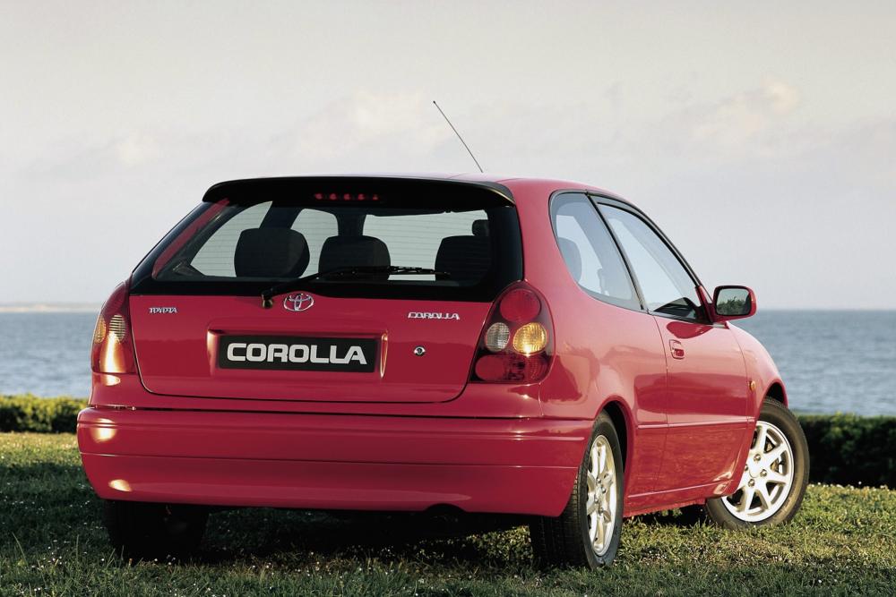 Toyota Corolla 8 поколение E110 (1997-1999) Хетчбэк