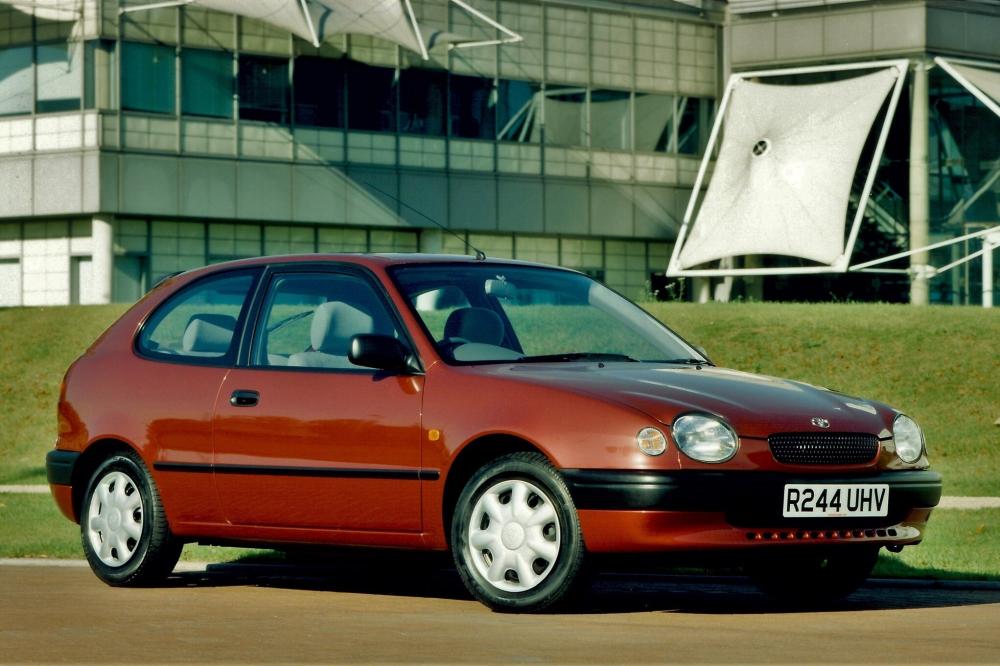 Toyota Corolla 8 поколение E110 (1997-1999) Хетчбэк