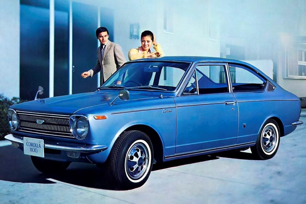 Toyota Corolla 1 поколение E10 (1966-1970) Sprinter купе