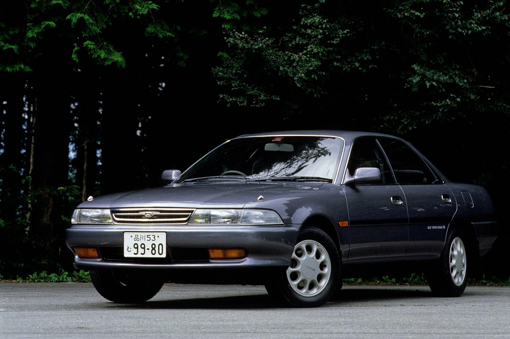 Toyota Corona T170/ST180 (1989-1993) EXiV седан