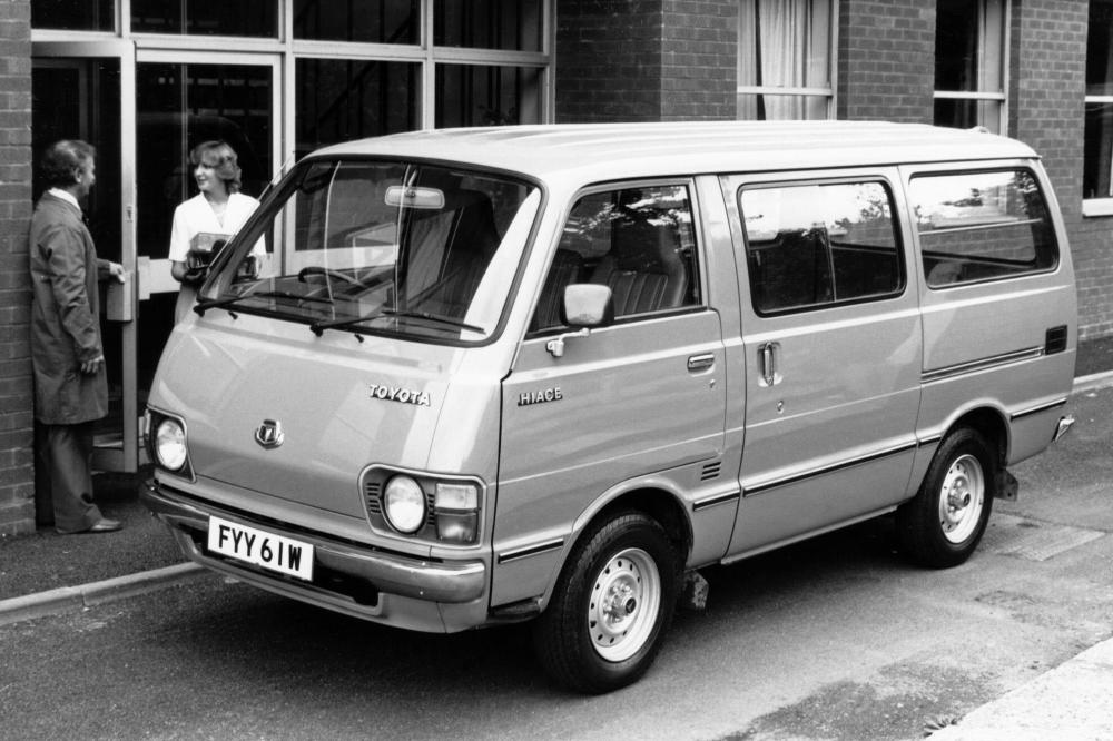 Toyota Hiace 2 поколение H20/H30/H40 (1977-1982) Combi минивэн