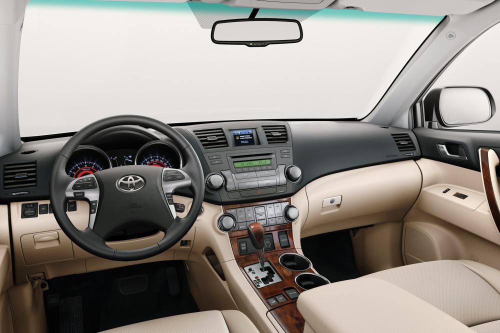 Toyota Highlander 2 поколение [рестайлинг] (2010-2014) Кроссовер 5-дв. интерьер
