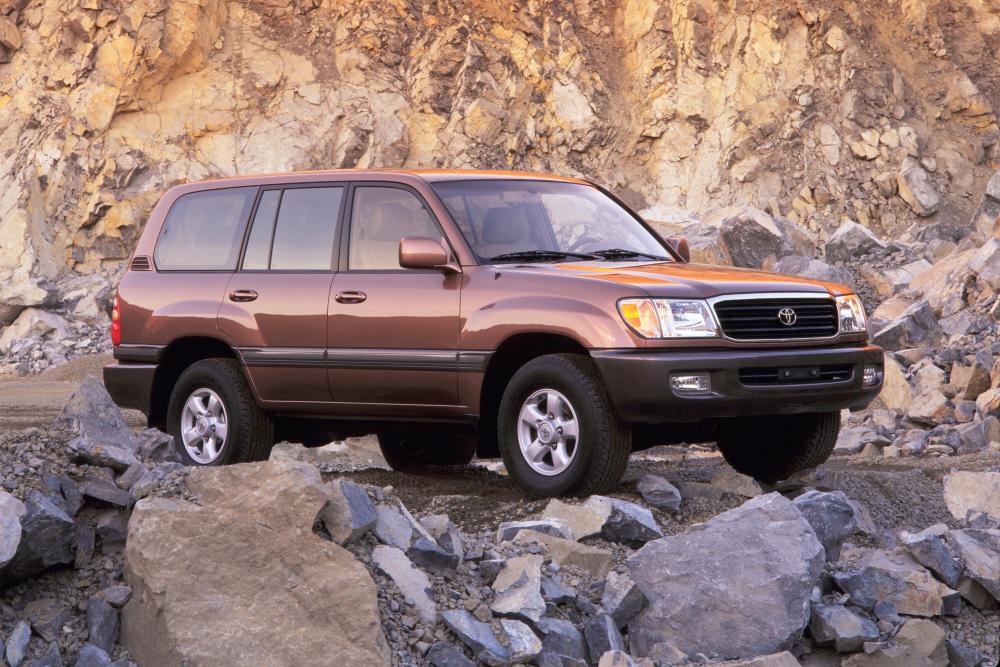 Toyota Land Cruiser J100 (1998-2002) Внедорожник