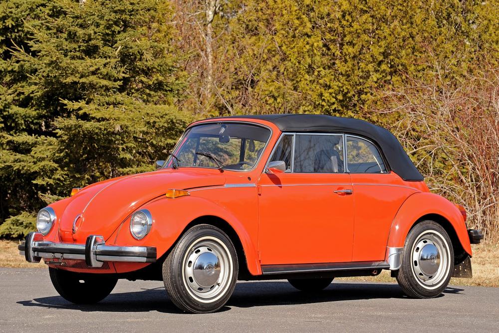 Volkswagen Beetle 1302/1303 [3-й рестайлинг] (1970-1975) Кабриолет