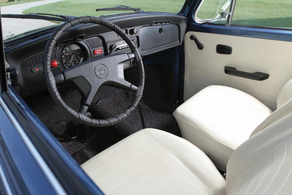 Volkswagen Beetle 1200 [4-й рестайлинг] (1973-1985) Седан 2-дв. интерьер 