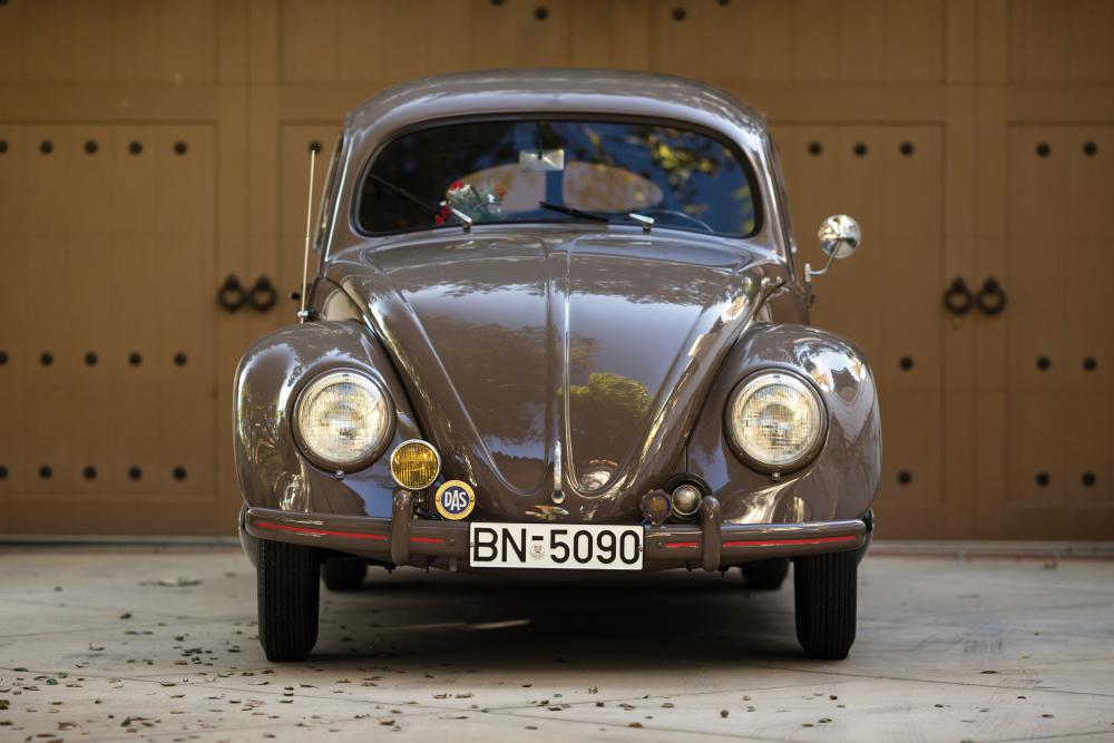 Volkswagen Beetle 1 поколение (1946-1953) Седан