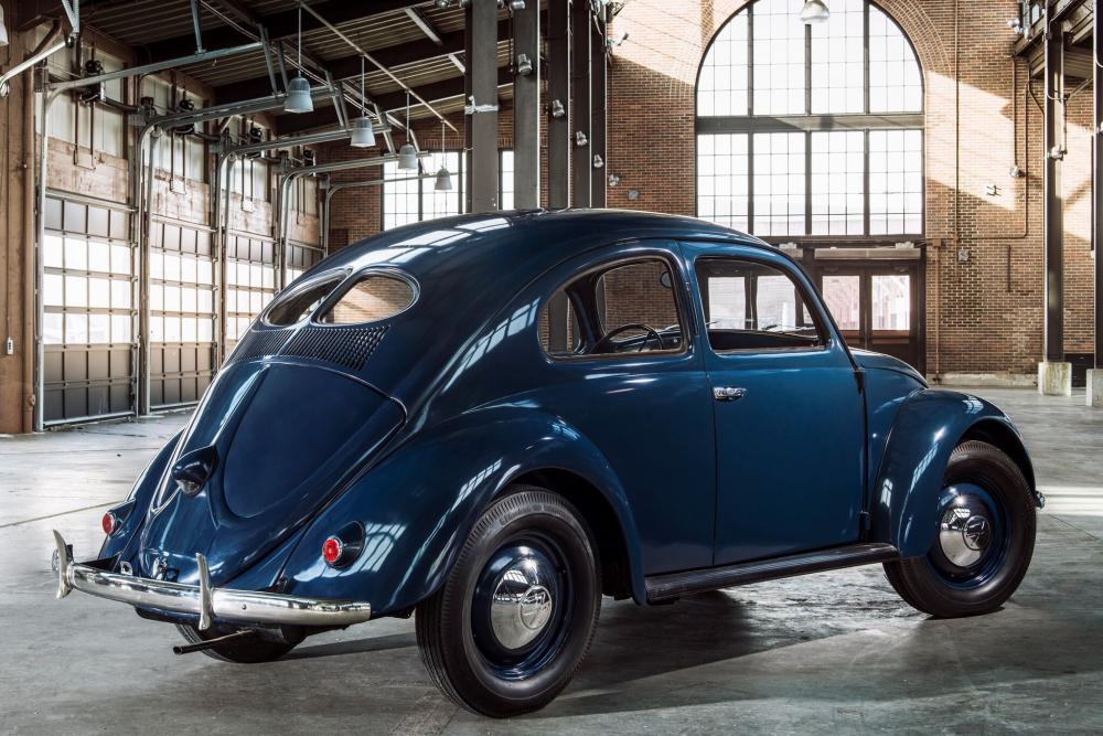 Volkswagen Beetle 1 поколение (1946-1953) Седан