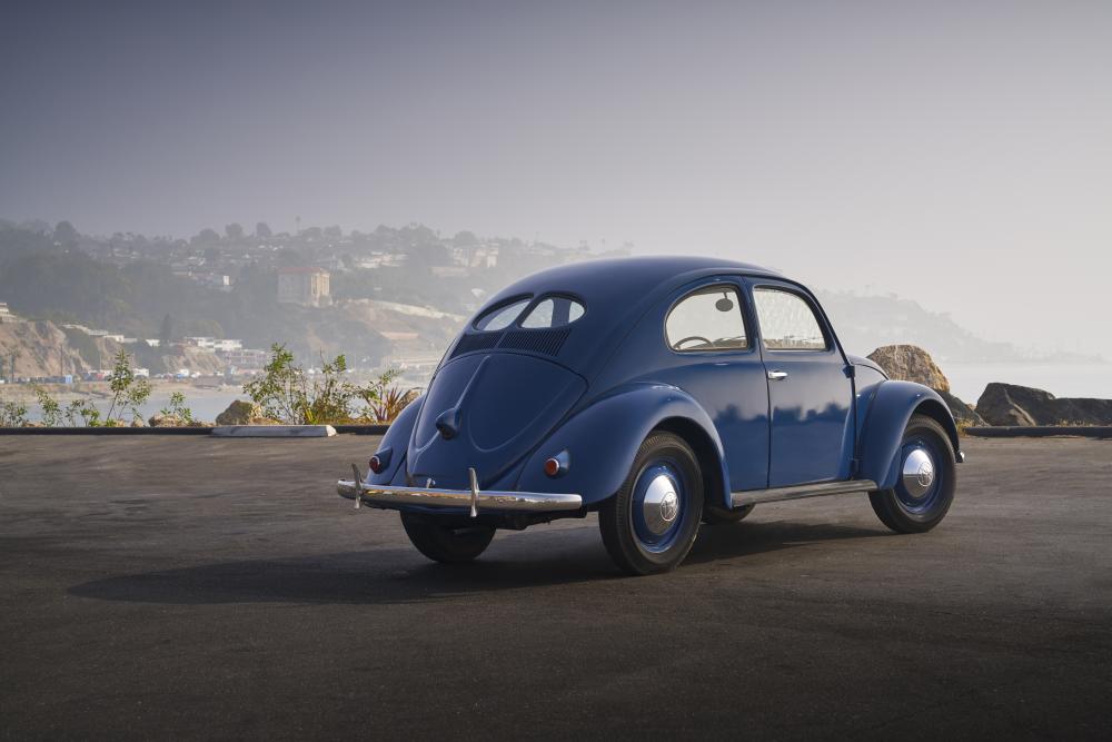 Volkswagen Beetle 1 поколение (1946-1953) Седан