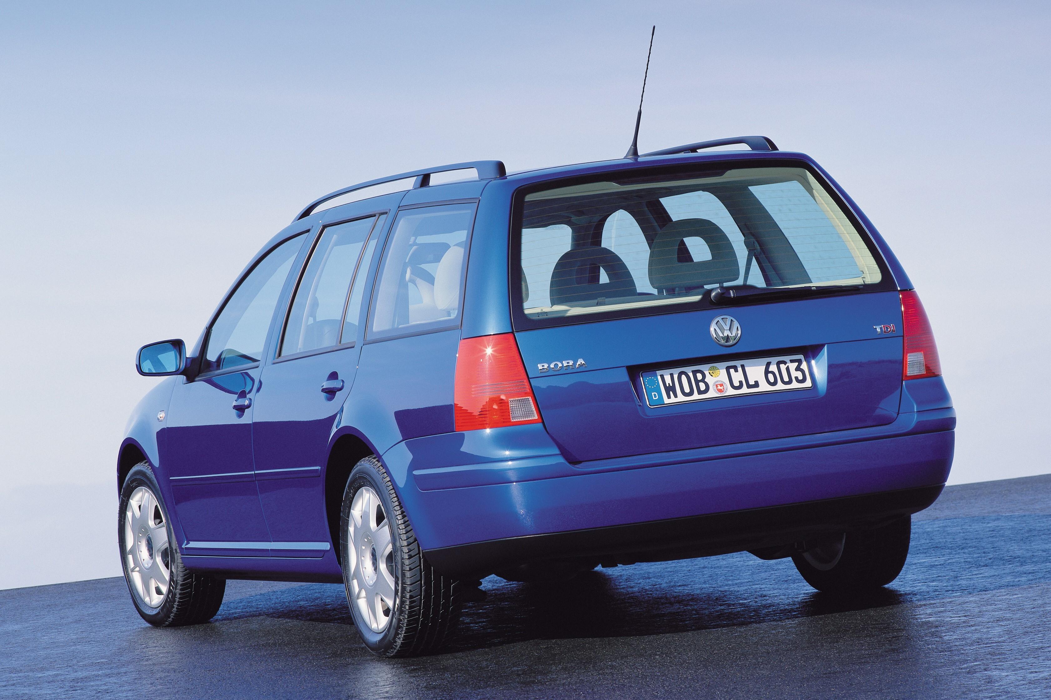 Volkswagen bora 1. Volkswagen Bora универсал. Volkswagen Bora variant 1999 - 2004. Volkswagen Bora 1999 универсал. Фольксваген Бора универсал 2000.