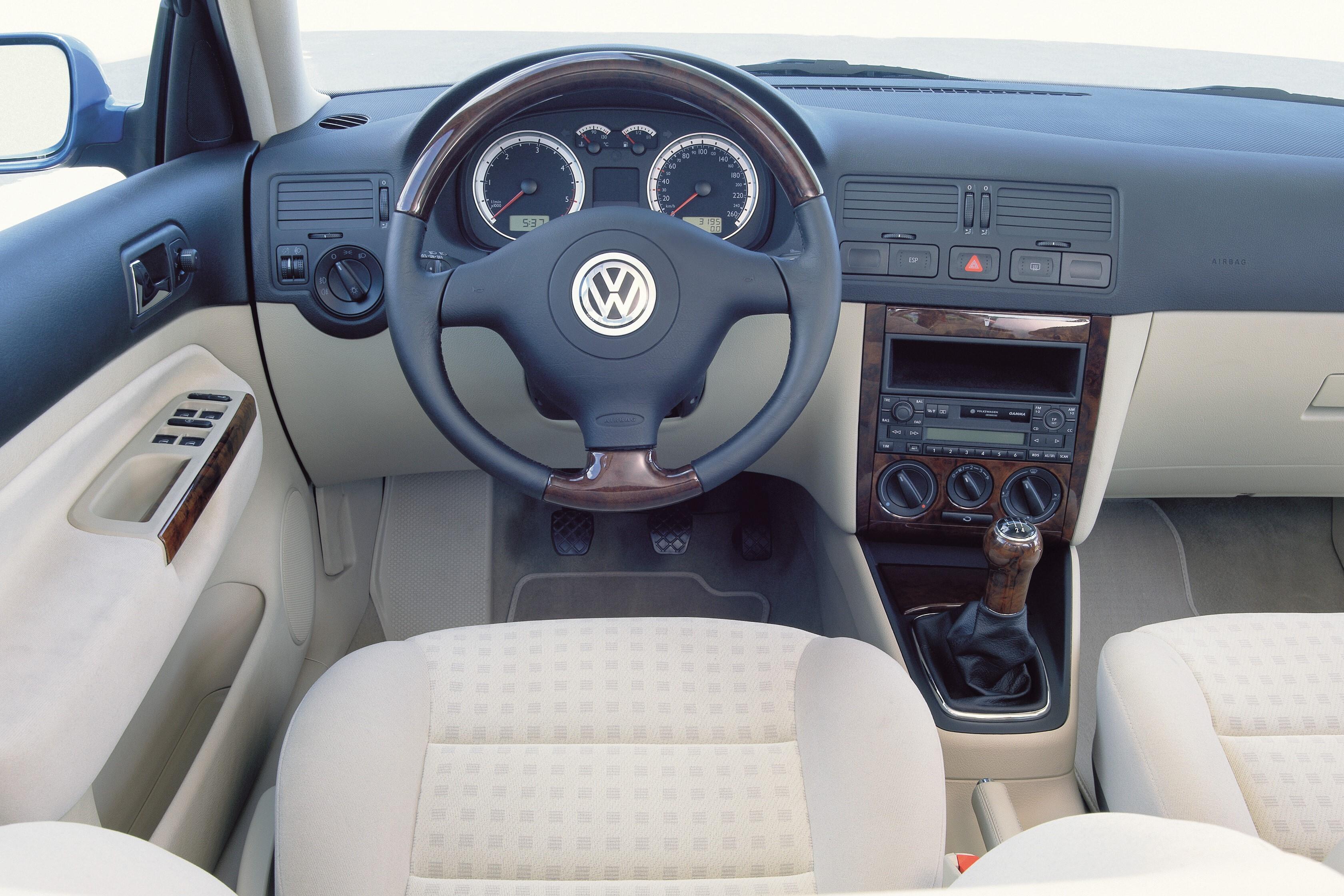 Volkswagen bora 1. Volkswagen Bora 2001 салон. Volkswagen Bora 2003 салон. Volkswagen Bora 2000 салон. Фольксваген Бора 2001 салон.