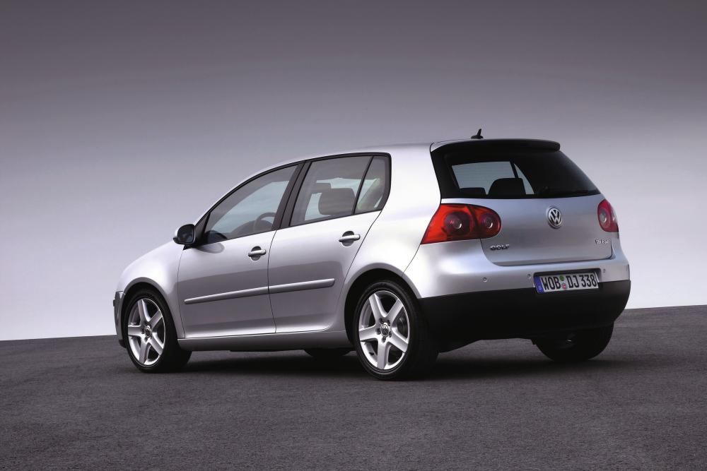 Volkswagen Golf 5 поколение 