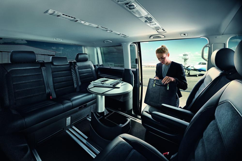VW Multivan интерьер, бизнес-класс