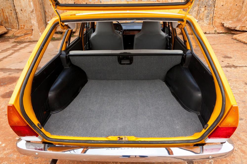 Volkswagen Passat B1 универсал багажник
