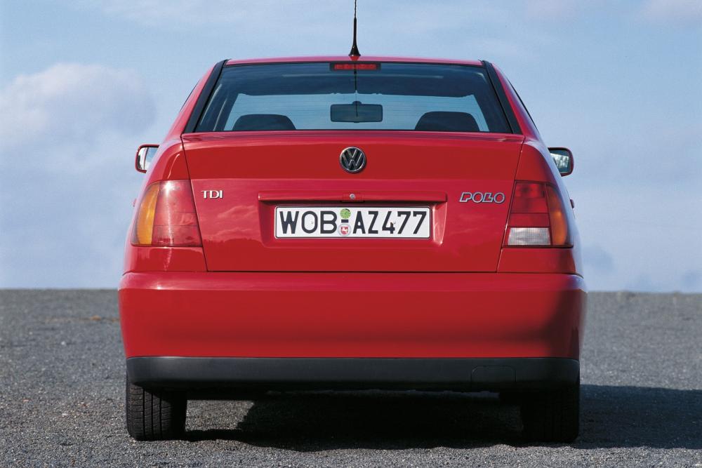 Volkswagen Polo 3 поколение седан