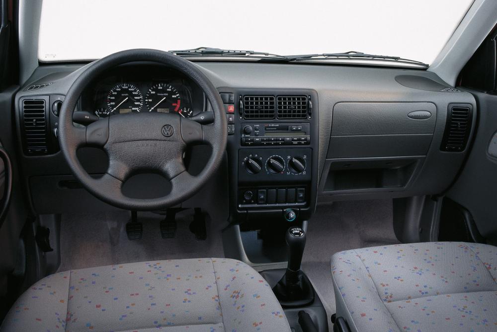 Volkswagen Polo 3 поколение (1997-2001) Variant универсал интерьер 