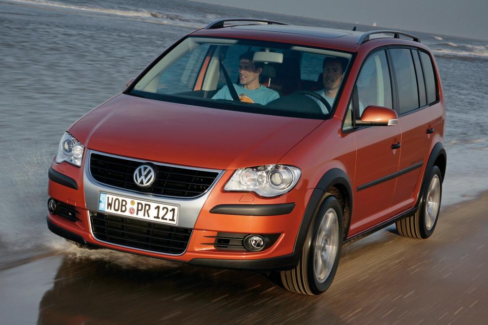 Volkswagen Touran 1 поколение [рестайлинг] (2006-2010) Cross минивэн 5-дв.