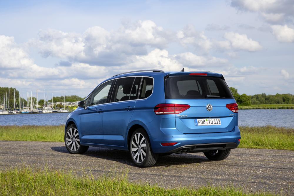 Volkswagen Touran 2 поколение (2015-2018) Минивэн