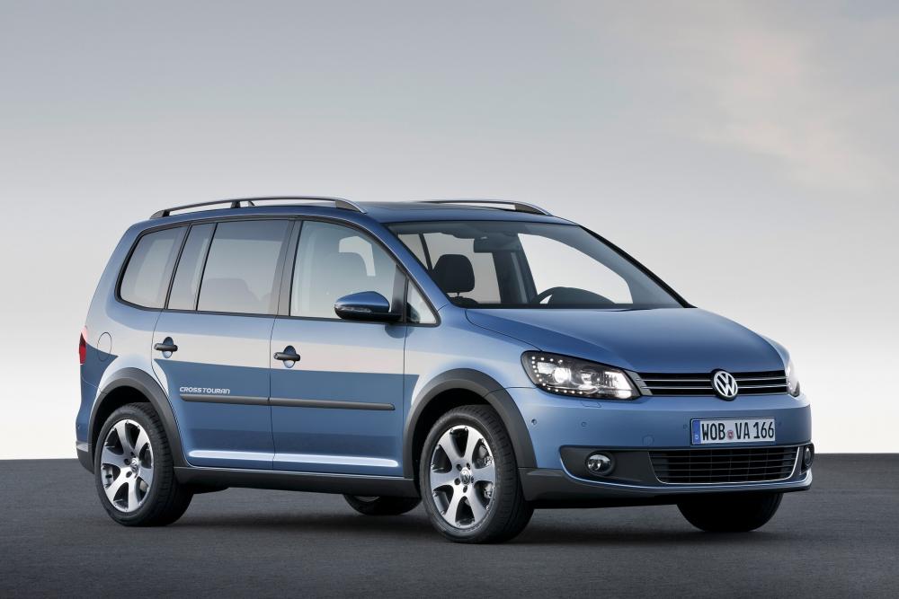 Volkswagen Touran 1 поколение [2-й рестайлинг] (2010-2015) Cross минивэн 5-дв.
