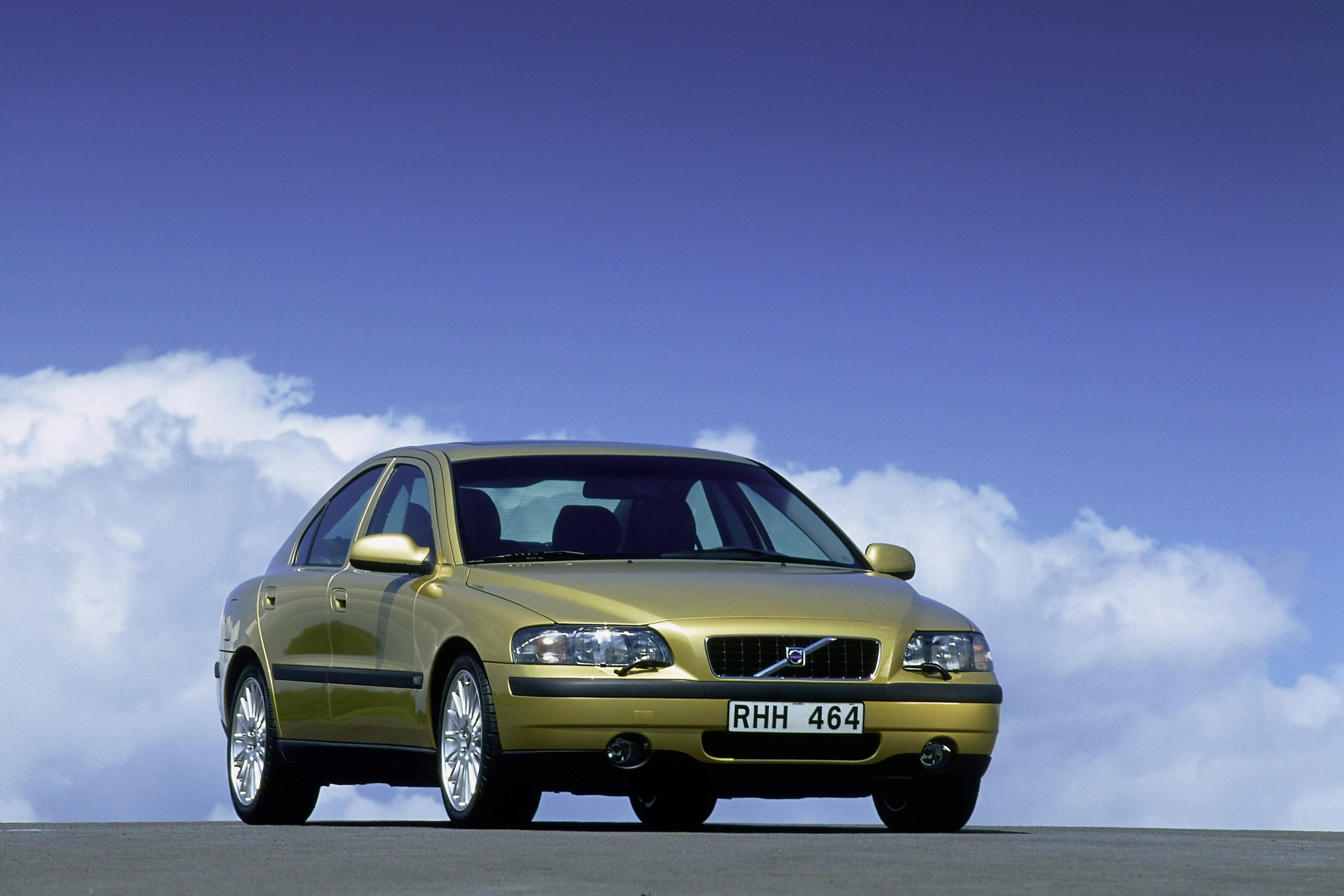 Volvo s60 2001. Вольво s60 2000. Volvo s60 2000-2004. Volvo s60 1 поколения. Вольво седан 2000.
