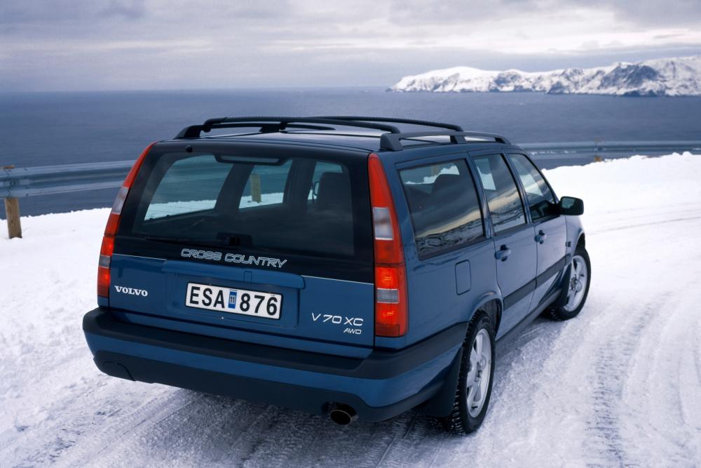 Volvo V70 1 поколение (1997-2000) XC универсал 5-дв.