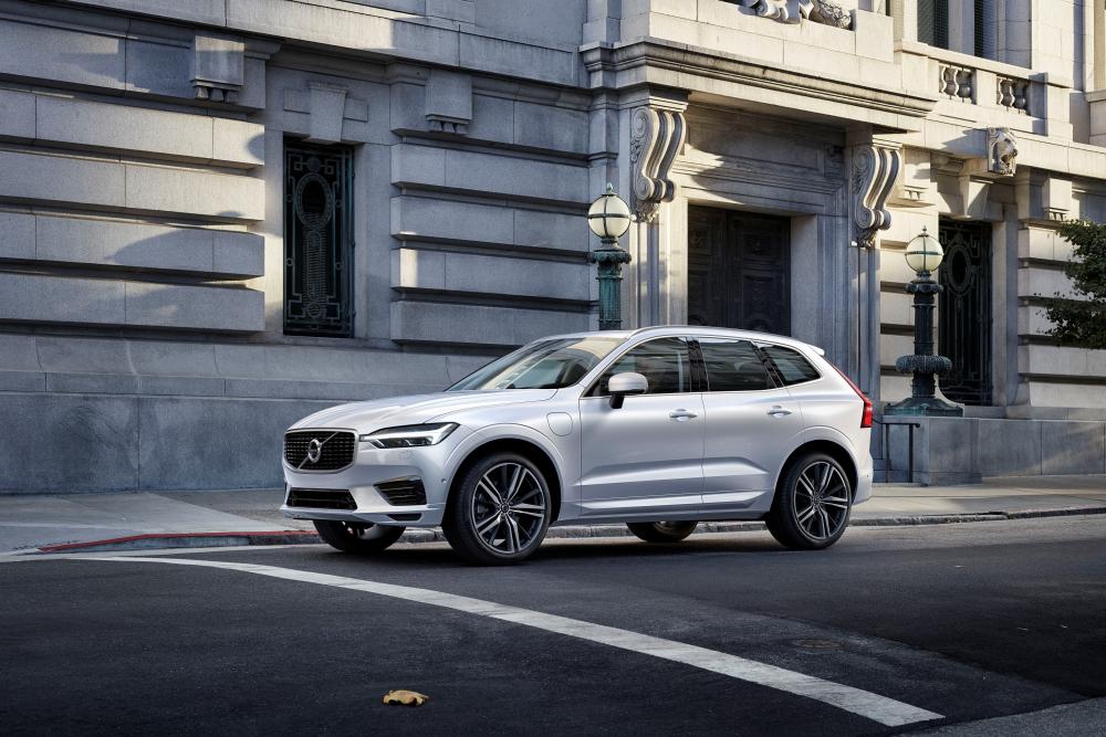 Volvo XC60 2 поколение (2017-2020) Кроссовер