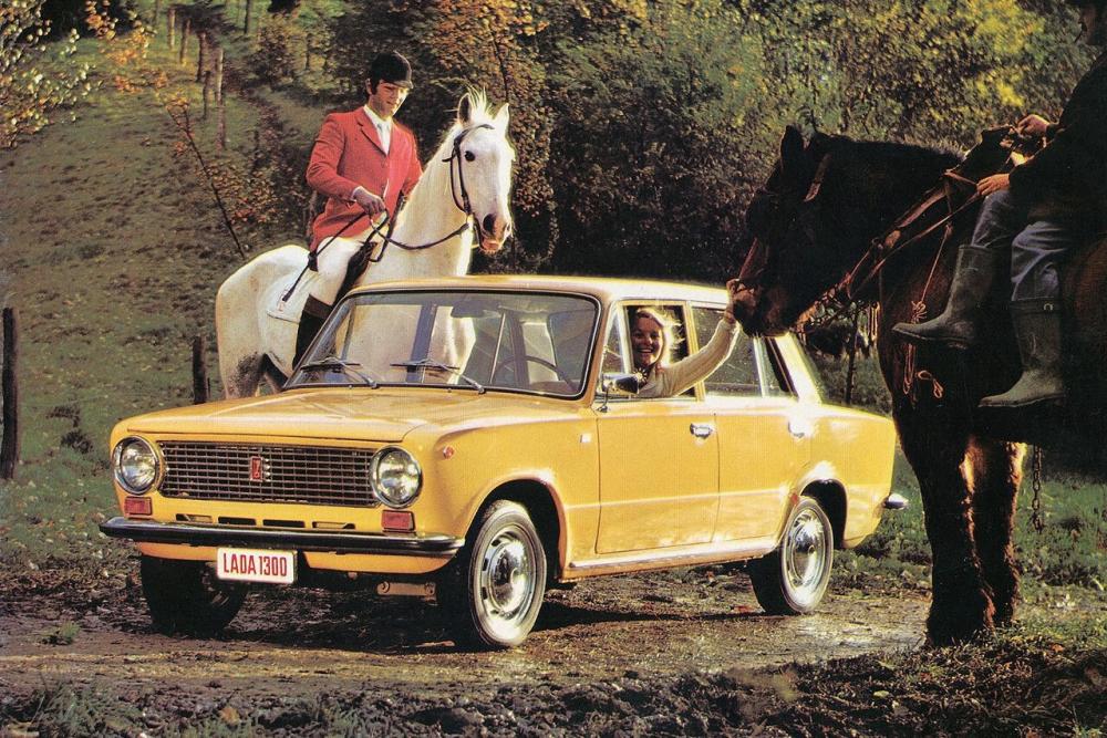 ВАЗ (Lada) 21011 1 поколение (1974-1982) Седан